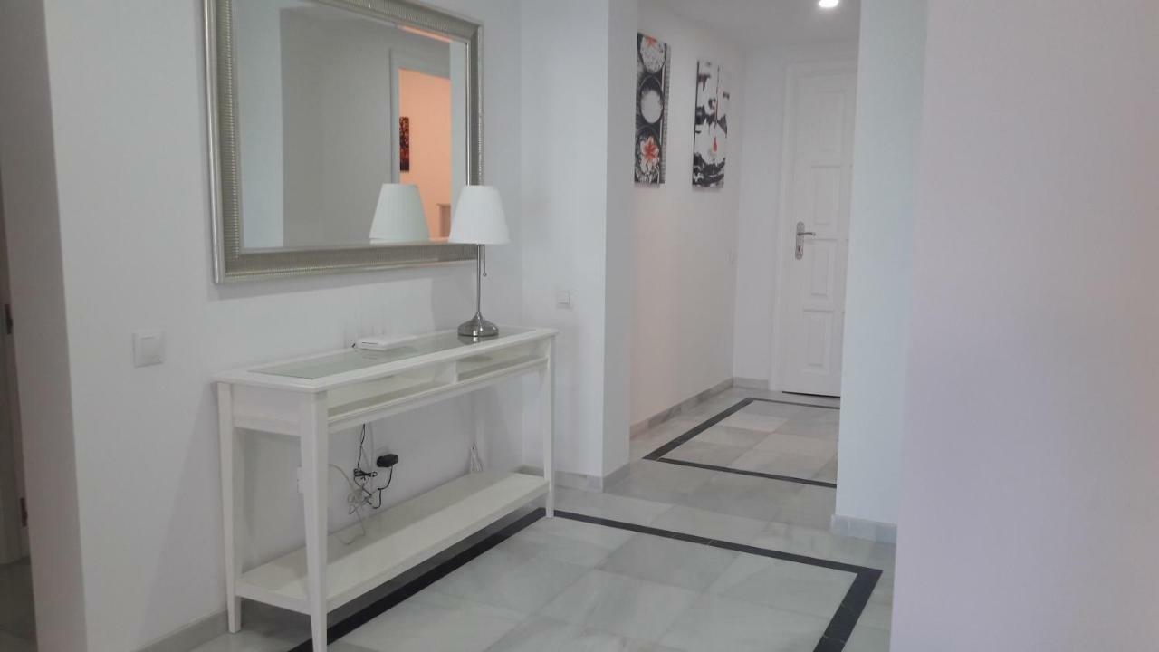 El Velerín Estepona Exterior foto
