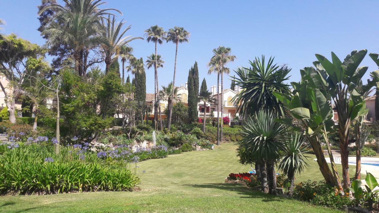 El Velerín Estepona Exterior foto